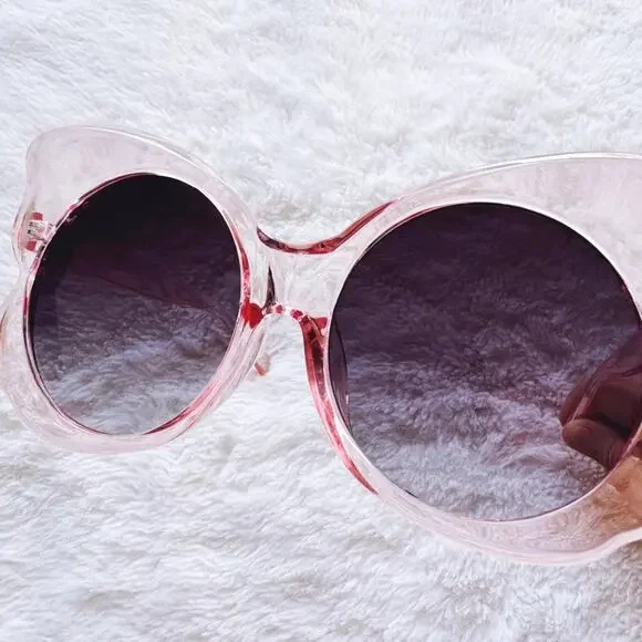 Eliza Light Pink Butterfly-shaped Sunglasses - Picture 4 of 12